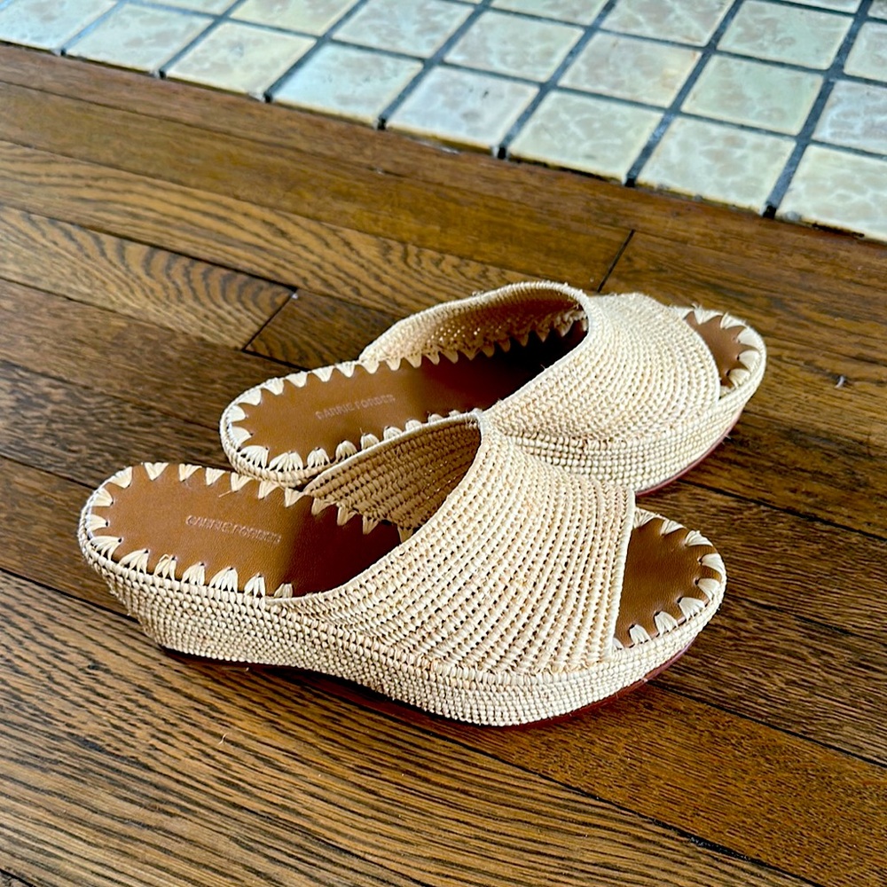 CARRIE FORBES Karim woven raffia wedges in excellent unworn condition.